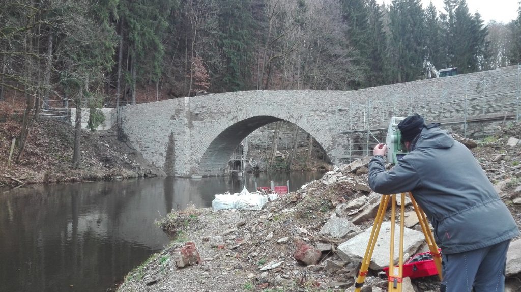 Kontrollmessung Brücke
